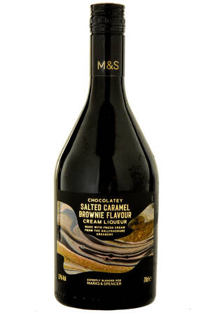 marksandspencer_XMAS20_liker s prichuti brownies se slanym karamelem_700ml_299Kc.jpg